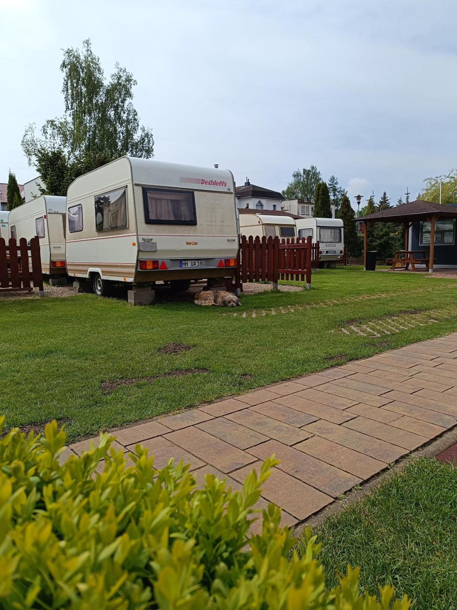 Camping Mauritius Hotel Mielno  Buitenkant foto